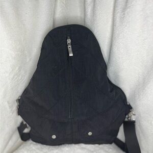 ☕️Baggallini Black Traverse Convertible Sling Backpack ☕️